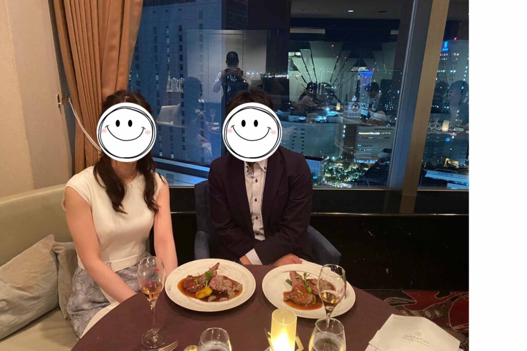結婚相談所マリアージュ・プリヴェの成婚者。女性医師＆弁護士男性のプロポーズ写真